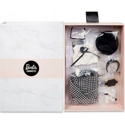 Mattel Barbie Signature Plazacore Fashion Pack HRM18