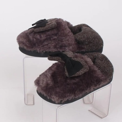 Дамски пухкави пантофи в тъмносиво с панделка