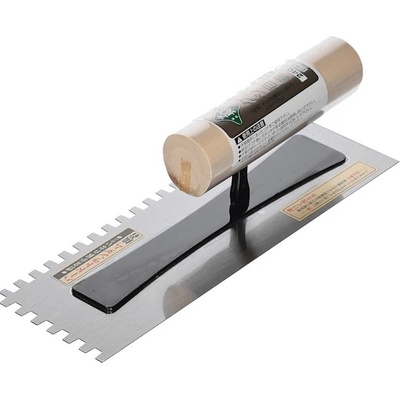 Japonské zubaté hladítko s 6 mm zuby AKAKANECHOU - 240 mm