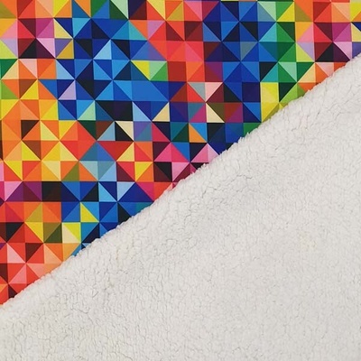 Softshell s beránkem, barevné trojůhelníky, š.145