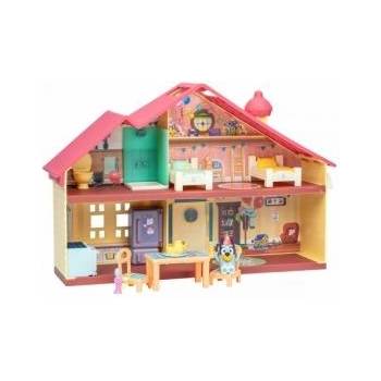 TM Toys Bluey. Celebrating at home