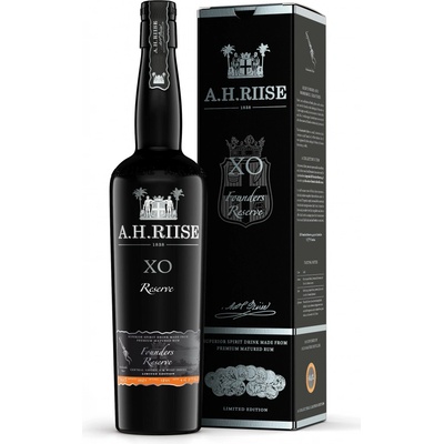 A. H. Riise XO Founders Reserve V. 44,4% 0,7 l (karton)