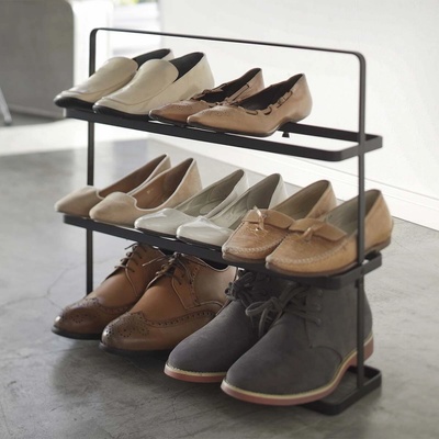 YAMAZAKI Tower Shoe Rack široký čierny 2481