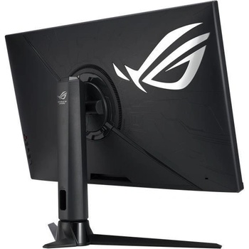 Image 1 of ASUS ROG Strix XG32UQ