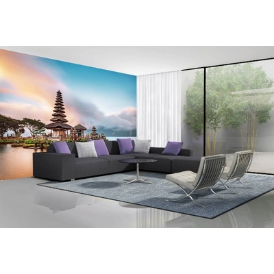 Dimex MA-5-1165 Samolepicí vliesová fototapeta na zeď Ulun Danu Beratan rozměry 375 x 250 cm