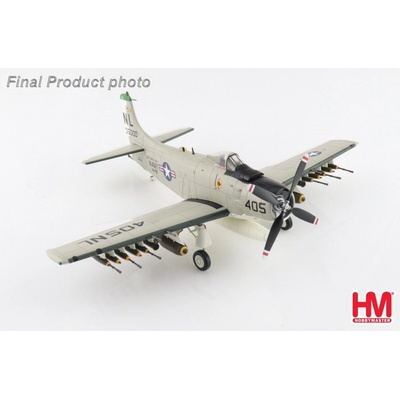 Hobby Master A-1H Skyraider USN VA-25 Fist of the Fleet NL405 USS Coral Sea 1967 1:72
