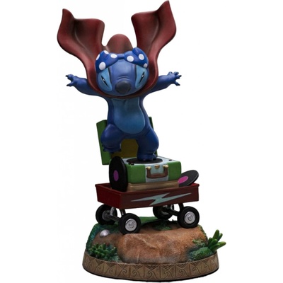 Iron Studios Lilo & Stitch Stitch Laundry 19 cm