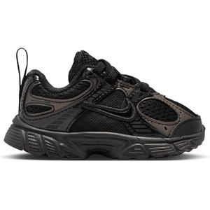 Nike Маратонки Nike Kids Trainers - Triple Black - sportihobi - 140,80 лв