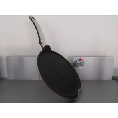 pánev na palačinky Baf Gigant new line červená limitovaná edice s vnější barvou červenou