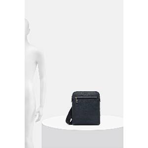 BOSS Чанта през рамо Ray_S zip env N (50536477) - answear - 103,64 лв