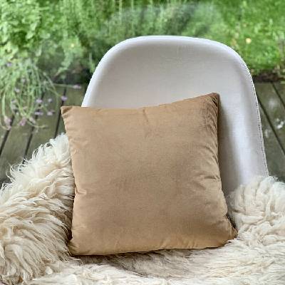 BYTEMA GERSTER Oriešková 45 x 45 cm