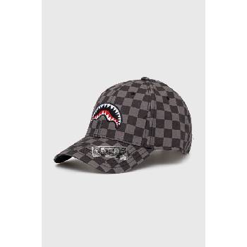 Sprayground Памучна шапка с козирка Sprayground в черно с десен (SP6628GREY)