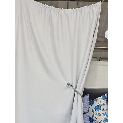 Hotové dekoračné závesy GERSTER DIM OUT 77005/870 SV. ŠEDÁ 310 x 265 cm