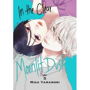 In the Clear Moonlit Dusk 5 (ISBN: 9781646517060)