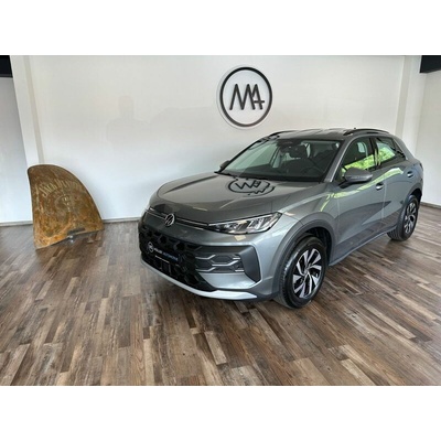 Volkswagen T-Roc 1.5 eTSI Trend DSG 85 kW