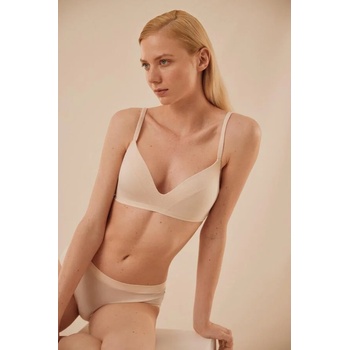 Image 1 of Ysabel Mora СУТИЕН 10118