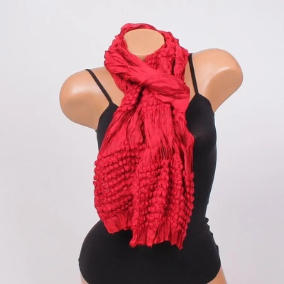 Стилен дамски шал в червено