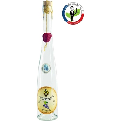 Karfíkův dvůr Karfíkova vínovice 46% 0,5 l (holá láhev)