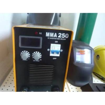 TIGTAG Инвенторен електрожен с дигитален дисплей tig tag ММА 250 (1128)