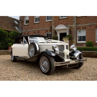 DIMEX ART Флизелинов фототапет ретро сватбен автомобил 375 x 250 см