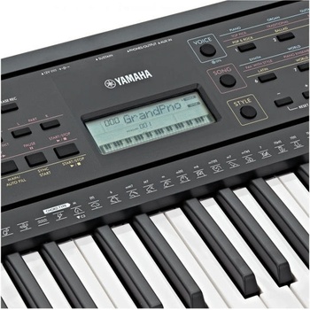 Image 1 of Yamaha PSR-E273