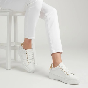  Спортни маратонки D06067-2 White