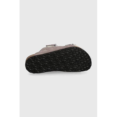 Birkenstock чехли за деца от велур Arizona Shearling (1027920)