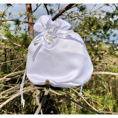 Svatební pompadůrka bílá – Zboží Dáma