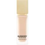 Burberry Beyond Wear Perfecting Matte Foundation течен фон дьо тен с матов завършек цвят Fair Cool 20 30ml
