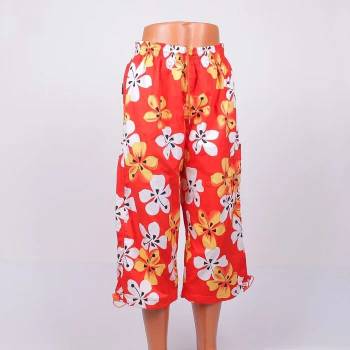 Image 1 of Мъжки панталони 7/8 в червено на цветя