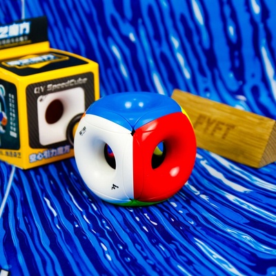 Tori cube QiYi hlavolam
