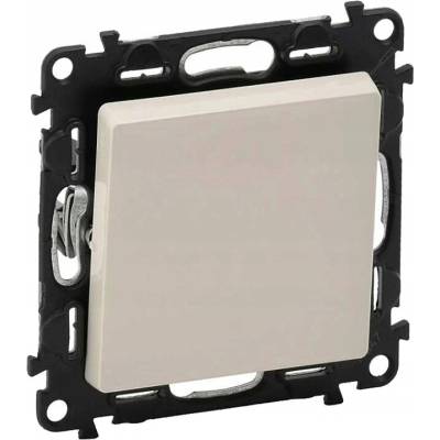 Legrand krémový 752201