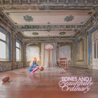 Tones and I - Beautifully Ordinary (CD) (0075678605239)