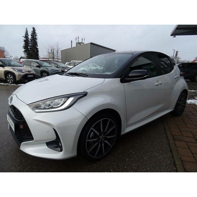 Toyota Yaris 1.5 Hybrid 130 GR Sport 96 kW