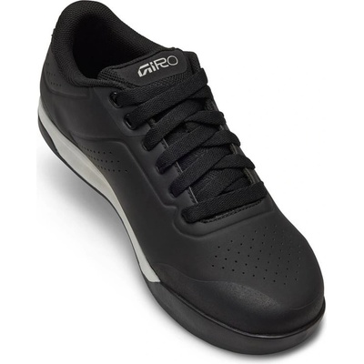 Giro Latch Black