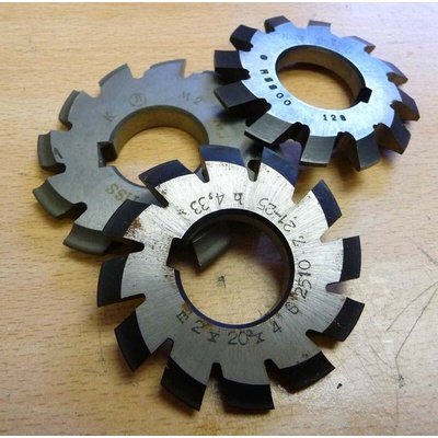 Fréza evolventní (modulová) M 2 x 20° HSS , z14-16 222510-2,0x20-02