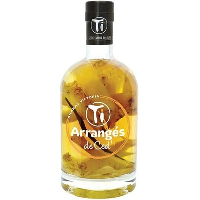 Ti Rhum Arrangés de Ceď Ananas Victoria 32% 0,7 l (holá láhev)