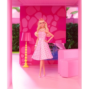 Barbie v ikonickom filmovom outfite