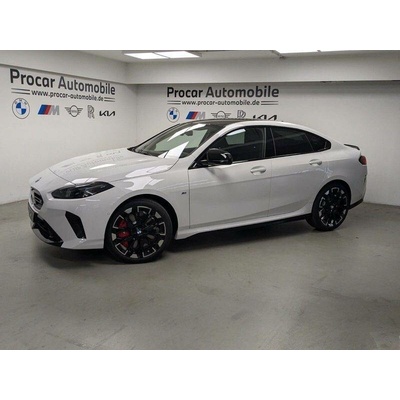 BMW M235 i xDrive 221 kW