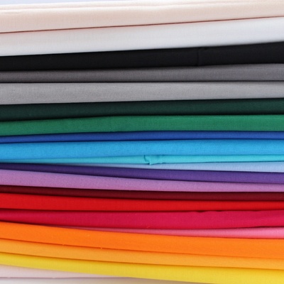 BAVLNĚNÉ PLÁTNO - JEDNOBAREVNÉ - RŮZNÉ BARVY - ŠÍŘE 150CM Jednobarevné šíře 150cm: 004 Žlutá