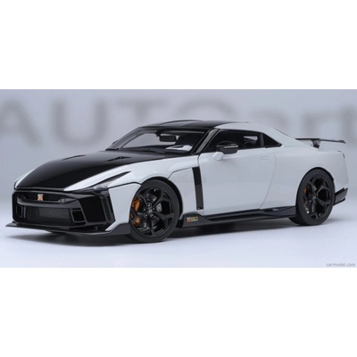 Autoart Nissan Gtr50 by Italdesign 2021 biela met. čierna 1:18