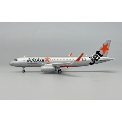 Phoenix A320-232WL JetStar Asia 2010s Colors 1:400