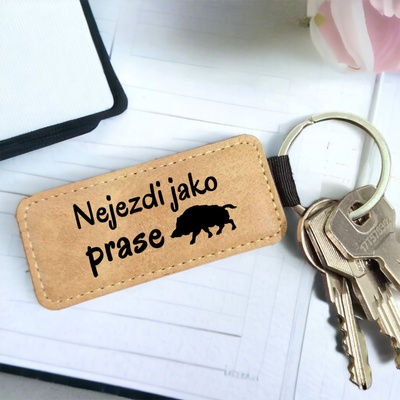 Přívěsek na klíče Ahome Kožená Nejezdi jako prase