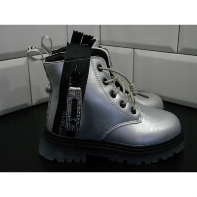 Dívčí zateplené kozačky