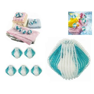 APT AG524B Prací koule proti žmolkům 6 ks - bílo-modré