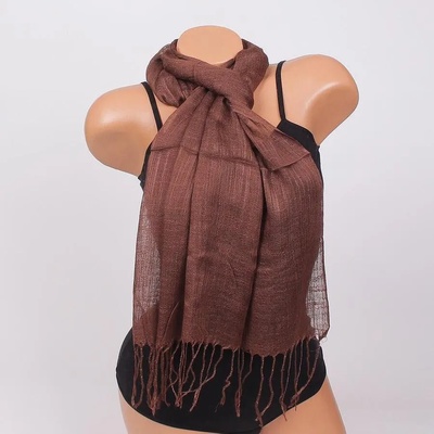 Дамски шал в кафяво с ресни