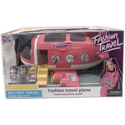 Голям самолет с 3 кукли