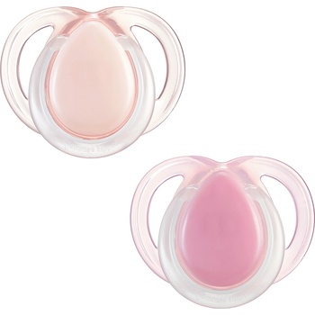 Tommee Tippee Ортодонтични залъгалки Tommee Tippee - Night Time със светеща в тъмното дръжка, Розови с кутия за стерилизиране, 0-6 m, 2 броя (TT.0270)