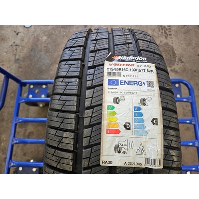 Hankook Vantra ST AS2 RA30 215/65 R16 109T
