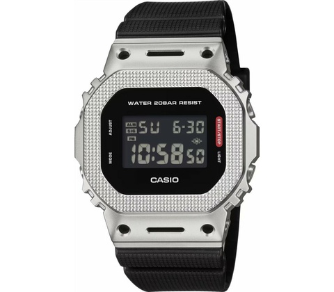 Casio GM-5600M-1